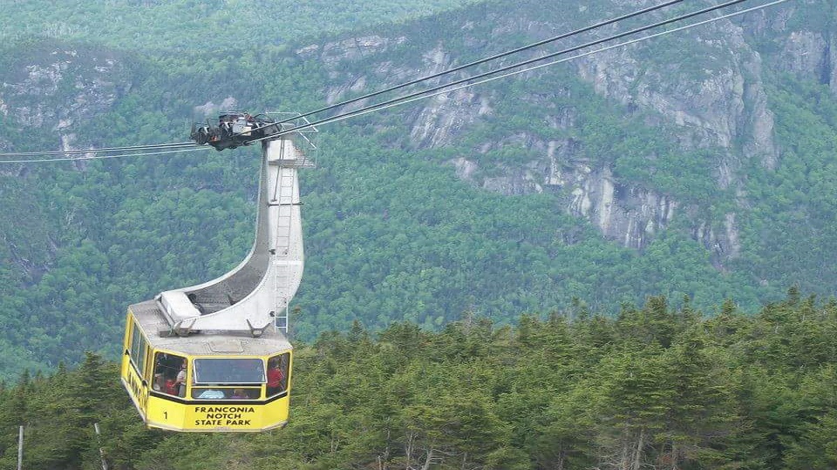 Aerial tram over the valley